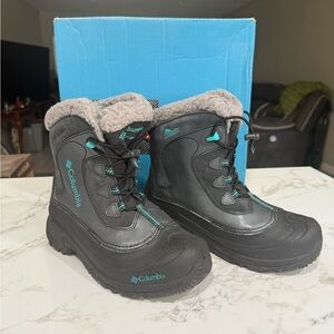Columbia Snow Boots size 7